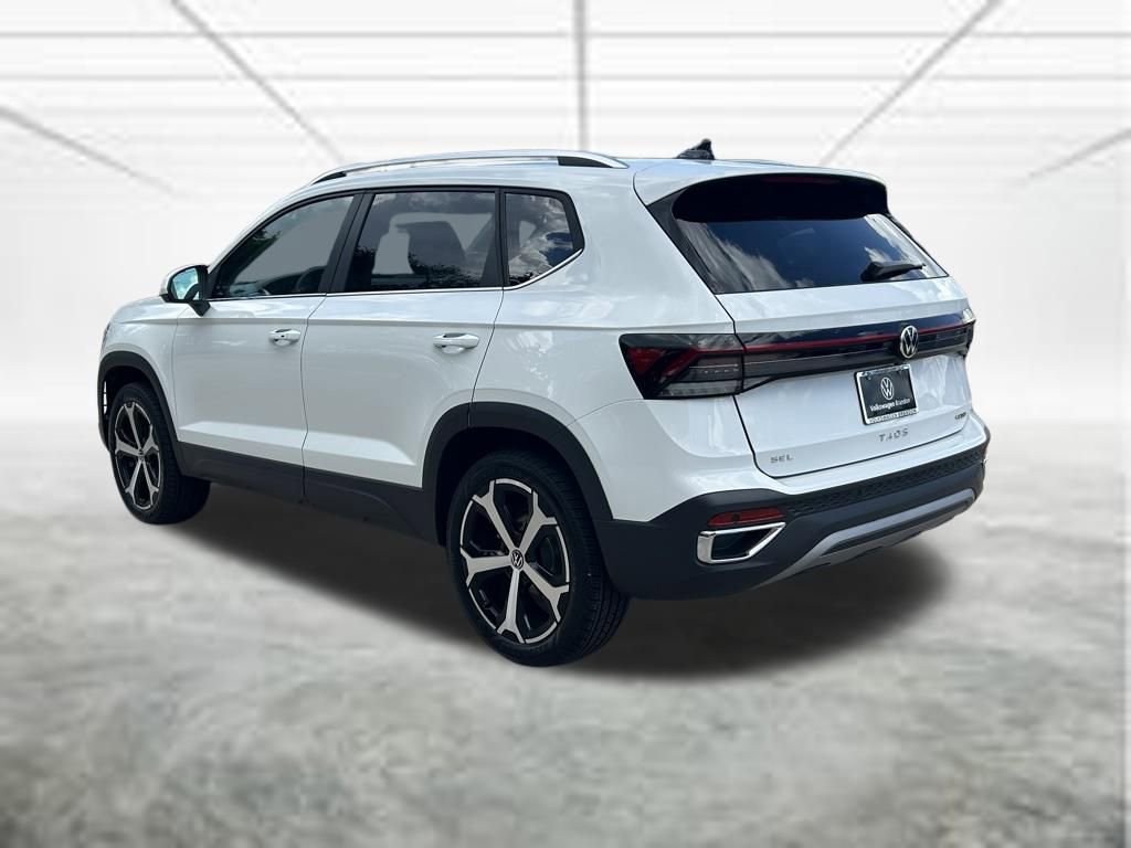 New 2026 Volkswagen Taos SEL AWD/4WD image 3