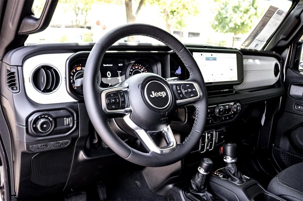 New 2025 Jeep Wrangler Sahara w/ Safety Group image 11