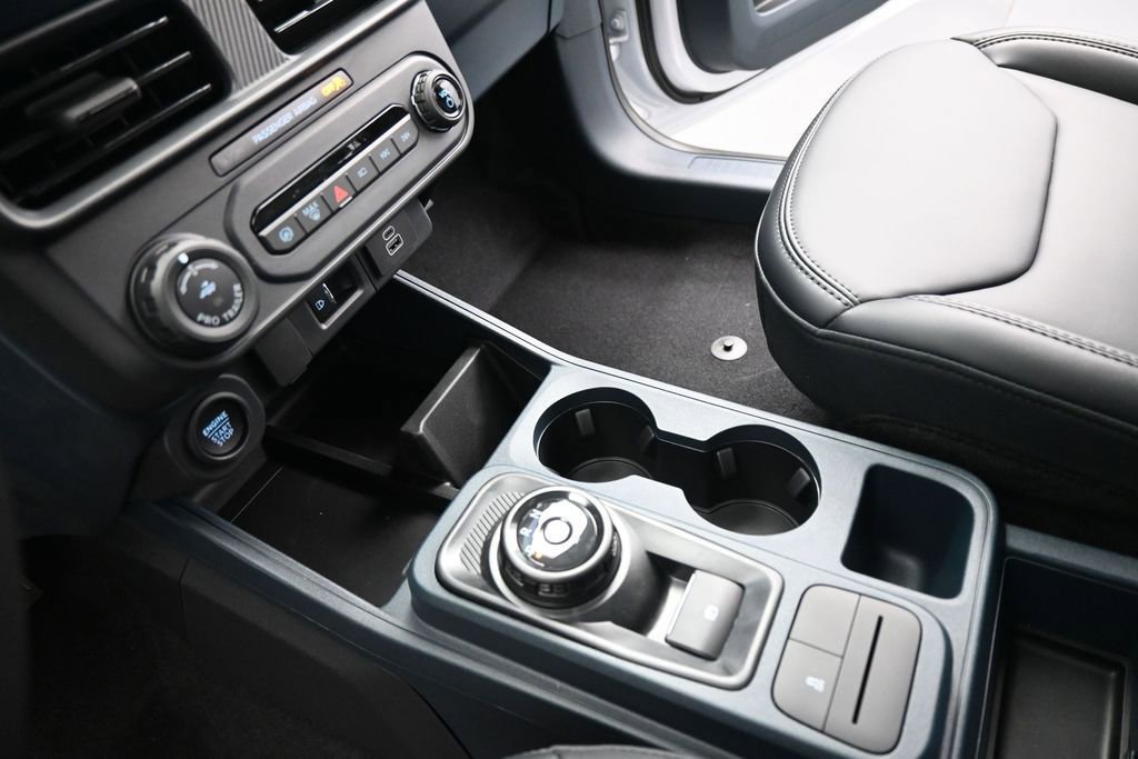 New 2026 Ford Maverick Lariat AWD/4WD image 17