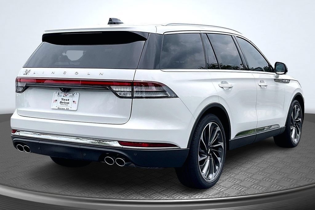 Used 2026 Lincoln Aviator Reserve w/ Luxury Package RWD image 7