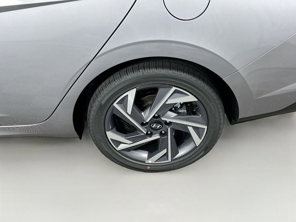 New 2025 Hyundai Elantra SEL w/ Cargo Package image 23