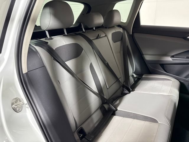 Used 2022 Volkswagen Taos SE w/ IQ.Drive SE Package image 14