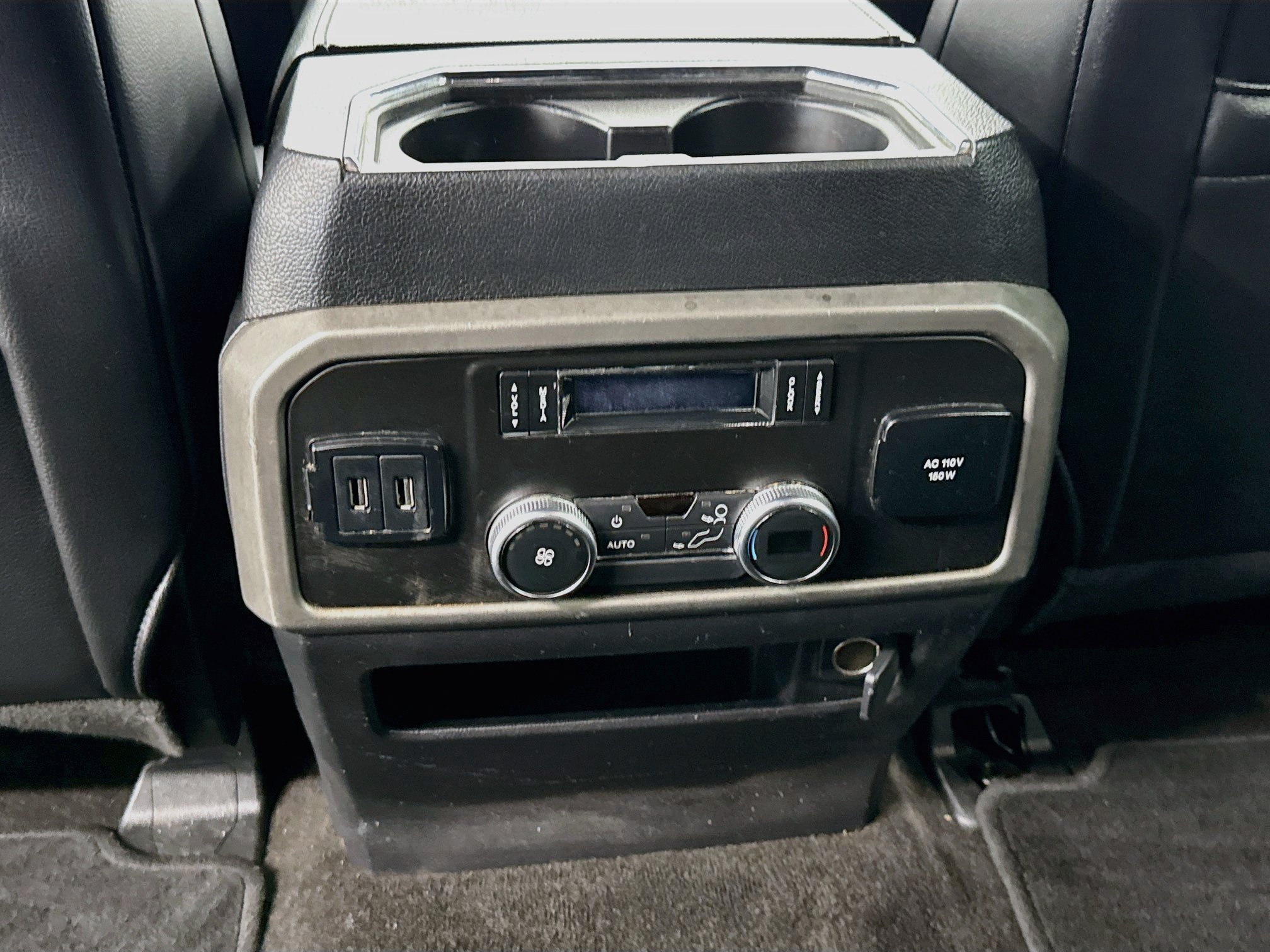 Used 2020 Ford Expedition Max XLT w/ Equipment Group 202A RWD image 27