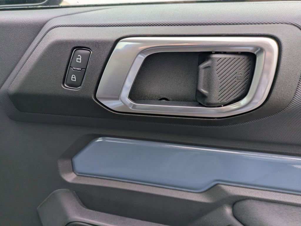 New 2025 Ford Bronco 2-Door image 47
