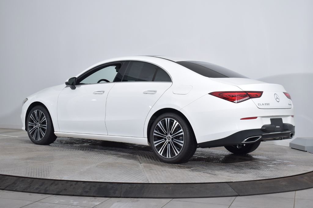 Used 2023 Mercedes-Benz CLA 250 4MATIC image 3