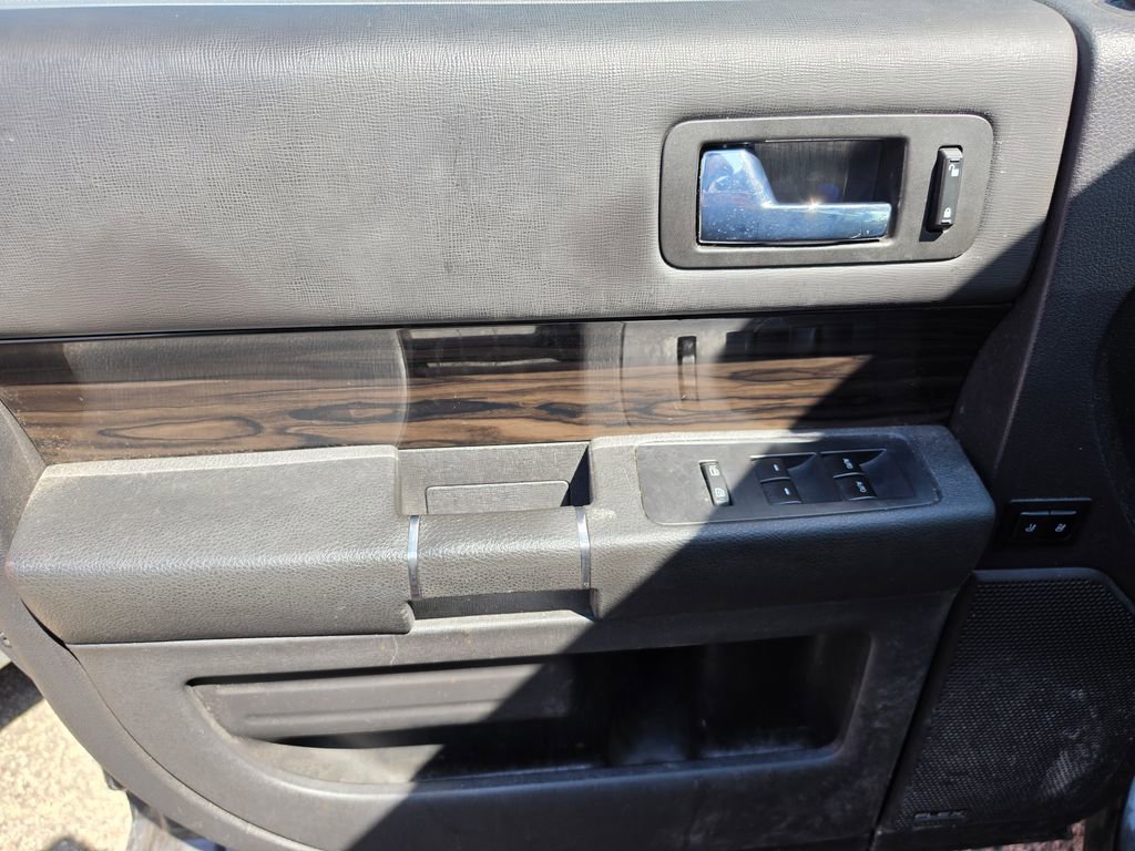 Used 2018 Ford Flex SEL w/ Equipment Group 202A FWD image 5