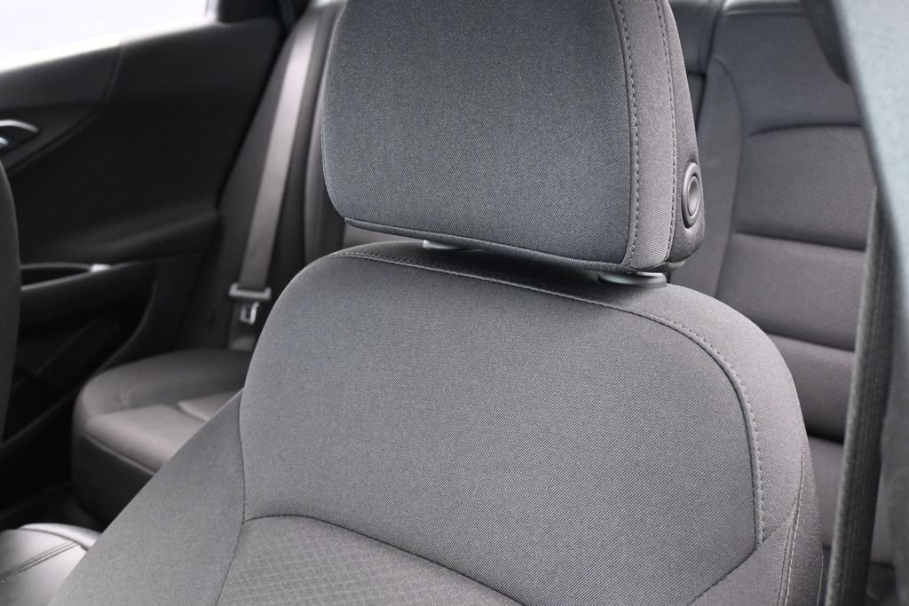 Used 2025 Chevrolet Malibu LT FWD image 17