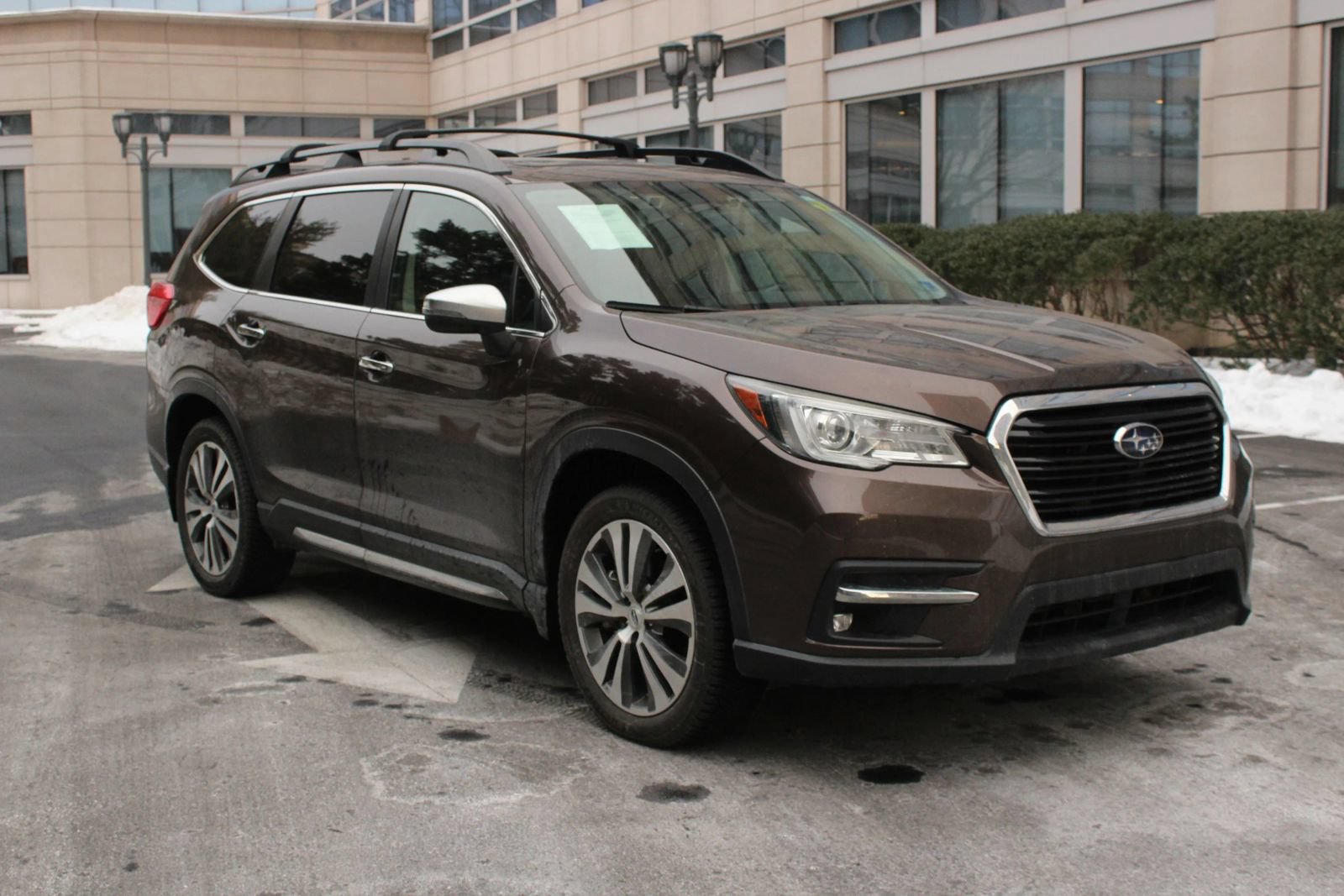 Used 2019 Subaru Ascent Touring w/ Popular Package #2 AWD/4WD image 1
