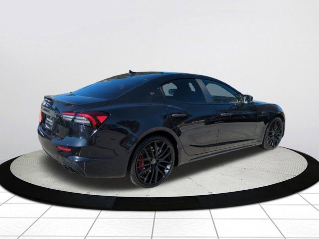 Used 2021 Maserati Ghibli S GranSport image 3