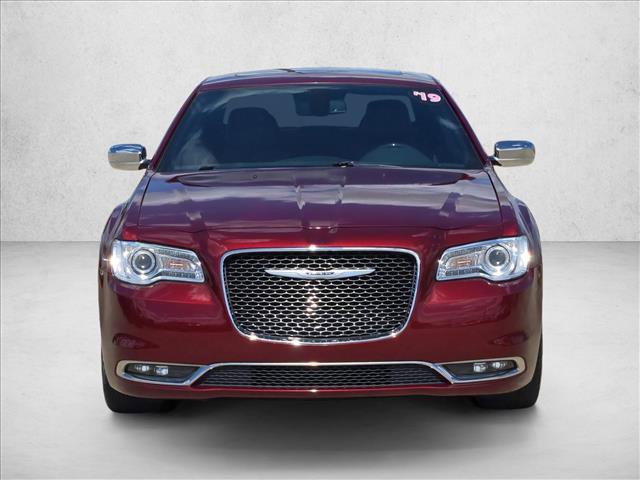 Used 2019 Chrysler 300 Limited w/ Light Group image 2