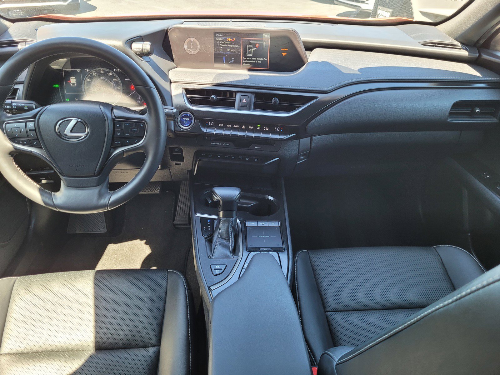 Used 2019 Lexus UX 250h w/ Premium Package AWD/4WD image 10