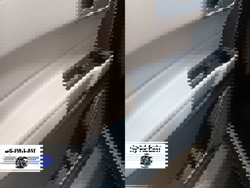 Used 2023 Ford Explorer XLT w/ Equipment Group 202A image 18