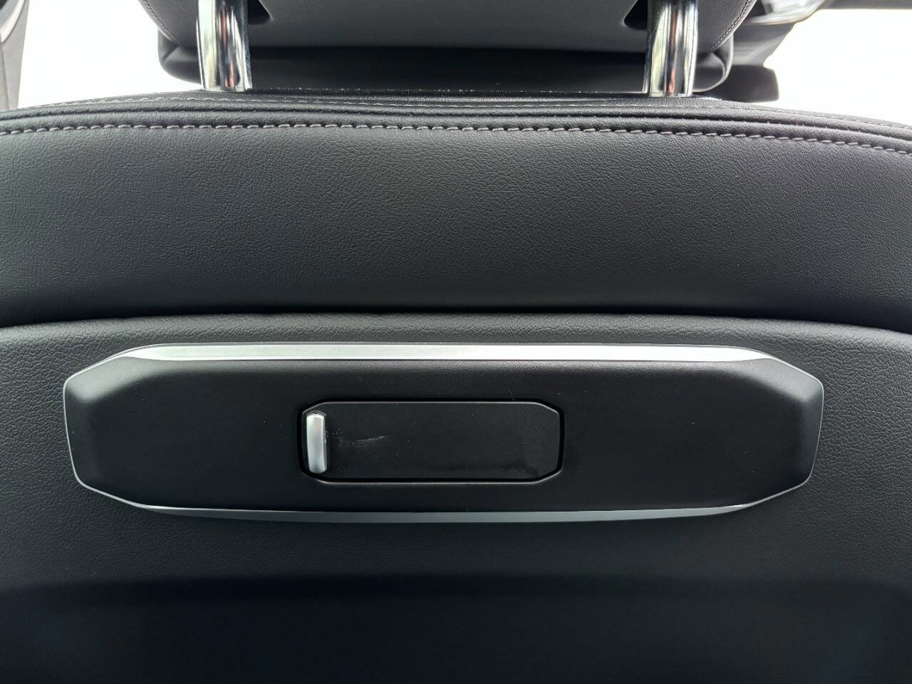 Used 2026 BMW X5 xDrive40i image 30