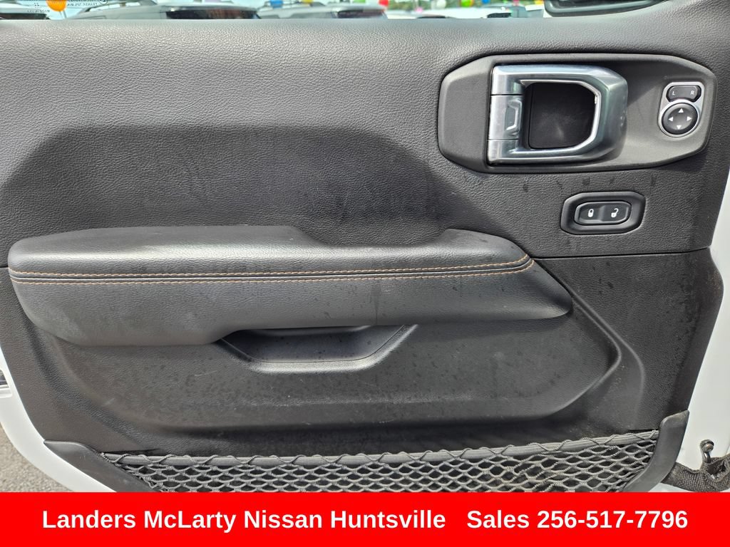Used 2023 Jeep Gladiator Overland AWD/4WD image 22