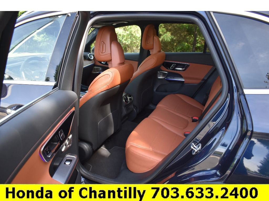 Used 2023 Mercedes-Benz GLC 300 4MATIC image 28