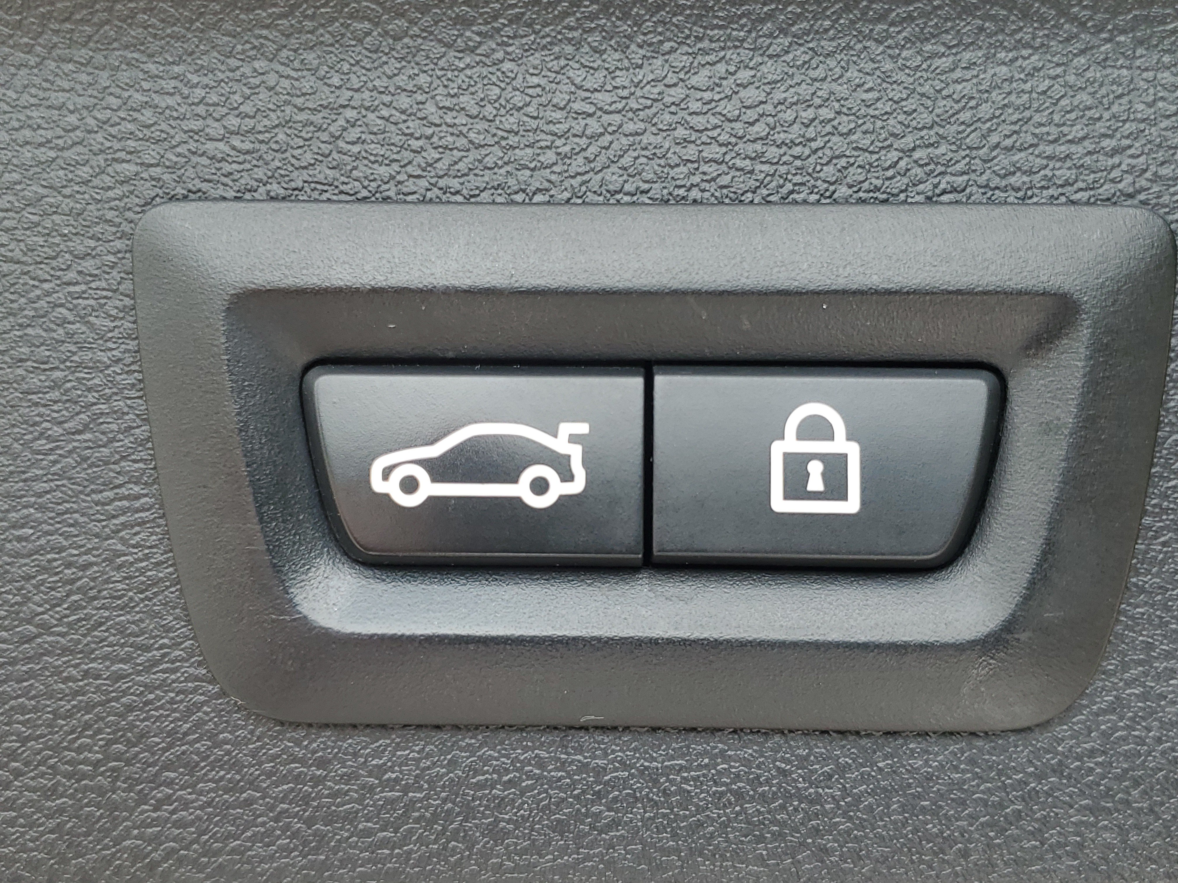 Used 2018 BMW X3 xDrive30i AWD/4WD image 29