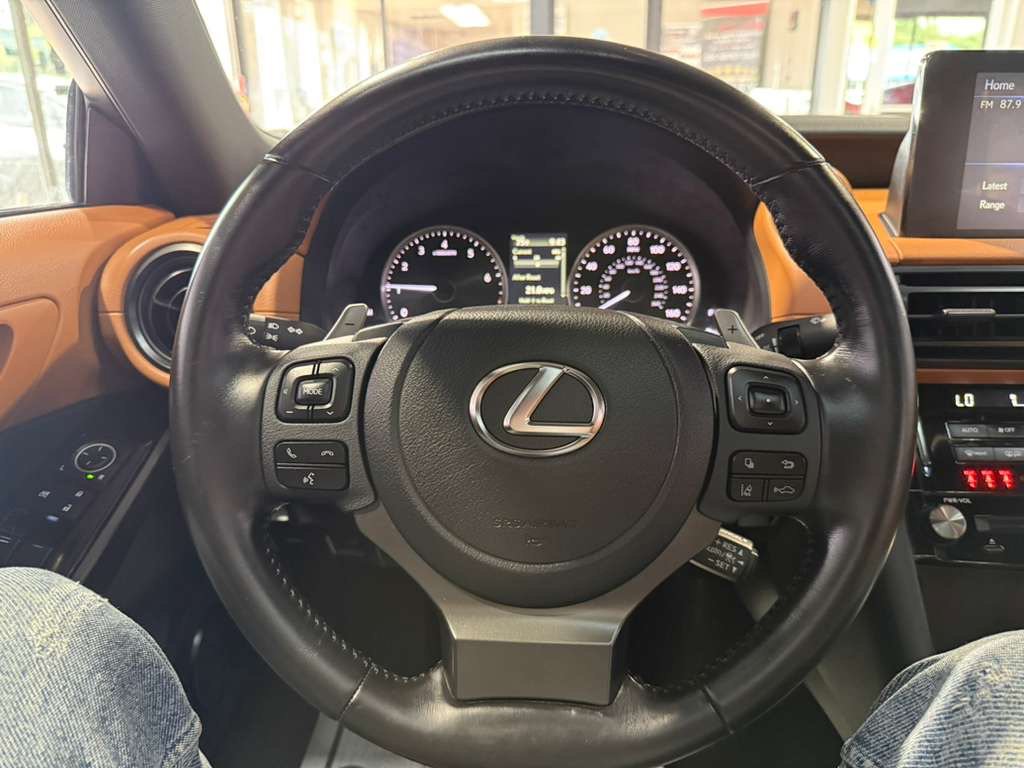 Used 2024 Lexus IS 350 F Sport RWD image 12