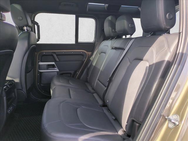 Used 2023 Land Rover Defender 110 S AWD/4WD image 20