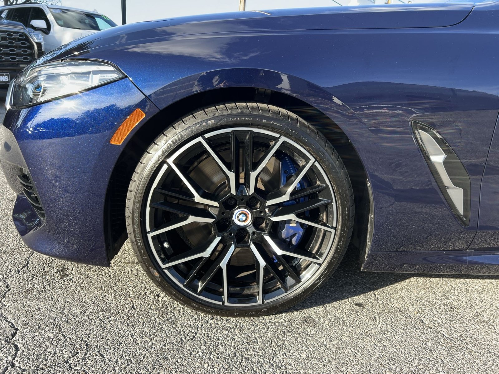 Used 2023 BMW M850i xDrive Convertible AWD/4WD image 12
