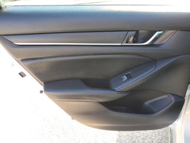 Used 2020 Honda Accord EX image 12