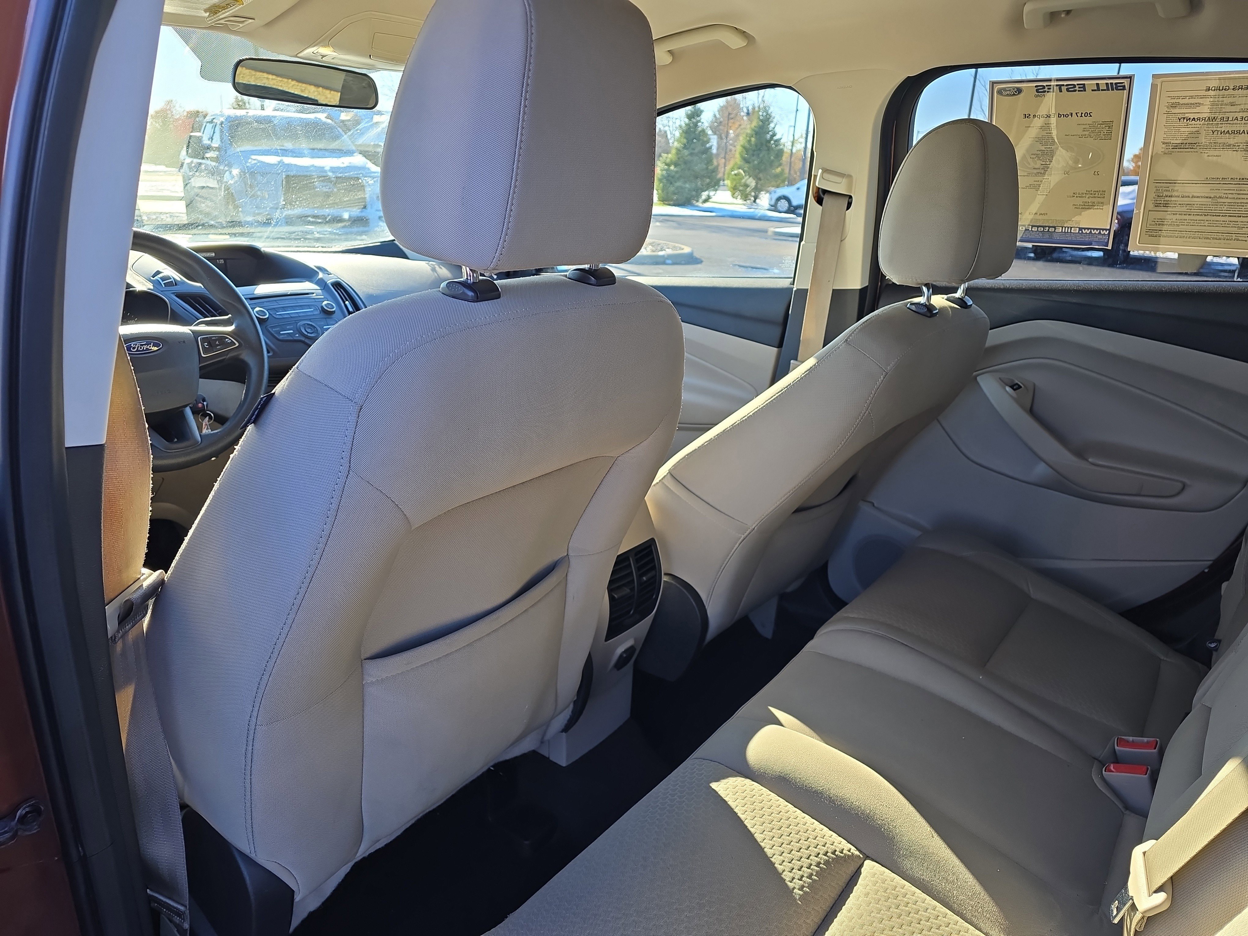 Used 2017 Ford Escape SE image 11