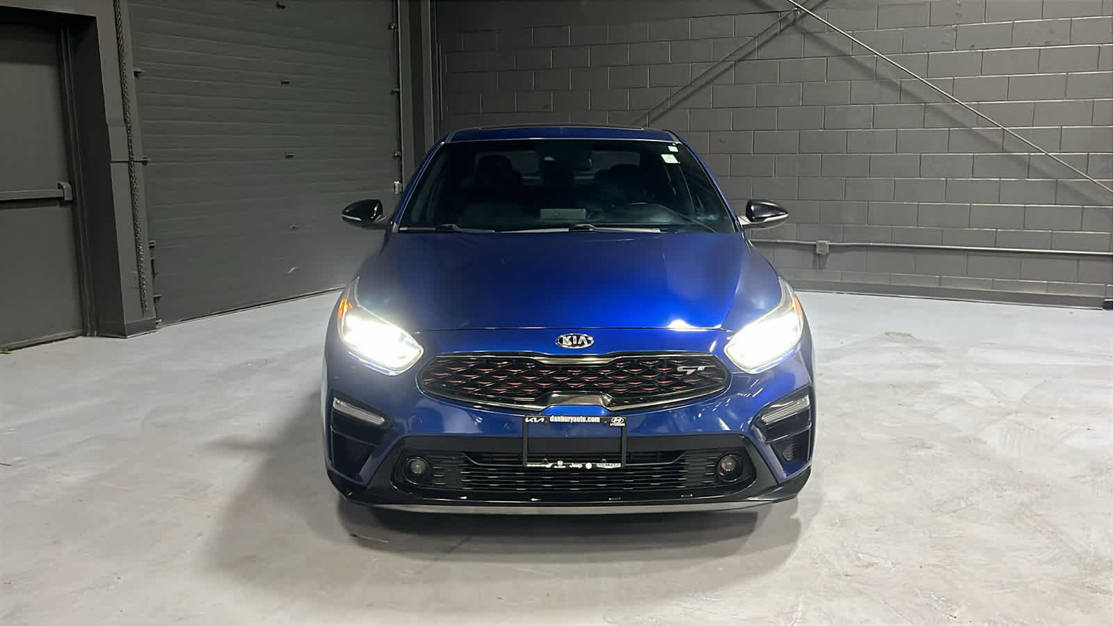 Used 2020 Kia Forte GT FWD image 2