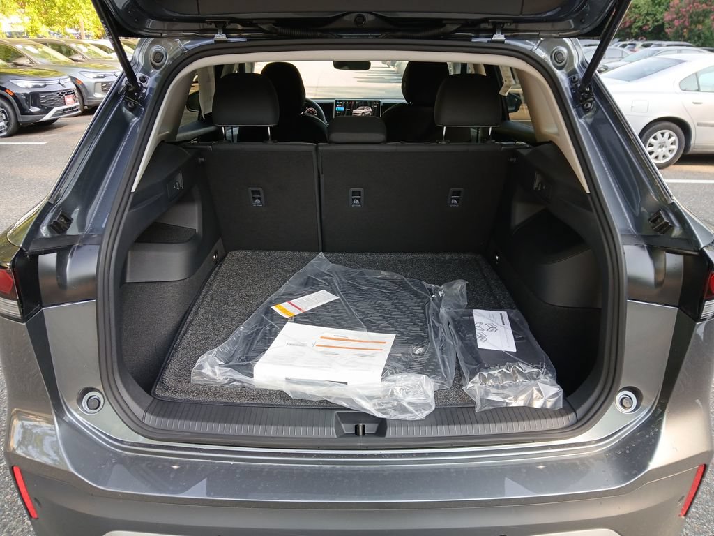 New 2026 Volkswagen Tiguan S FWD image 21