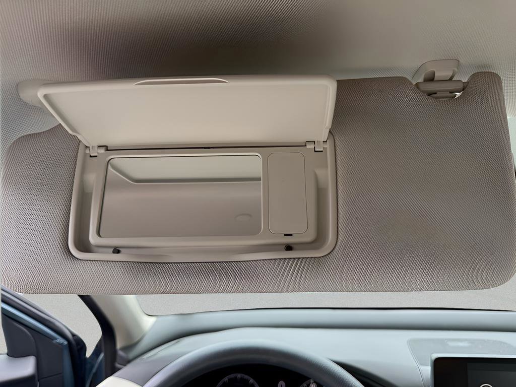 Certified 2024 Honda HR-V LX image 32