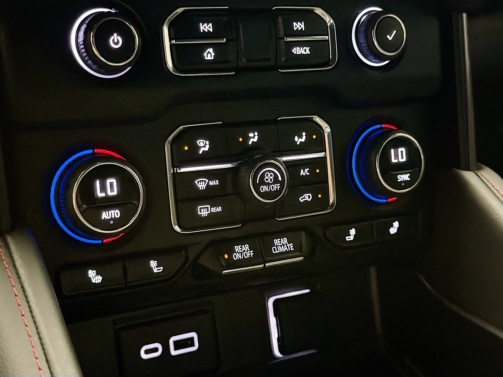 Used 2023 Chevrolet Tahoe RST w/ Sport Performance Package image 10