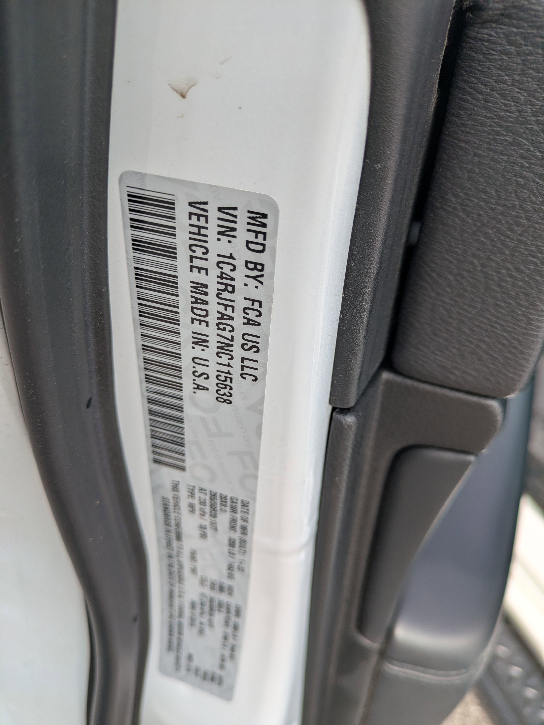 Used 2022 Jeep Grand Cherokee Laredo X image 34