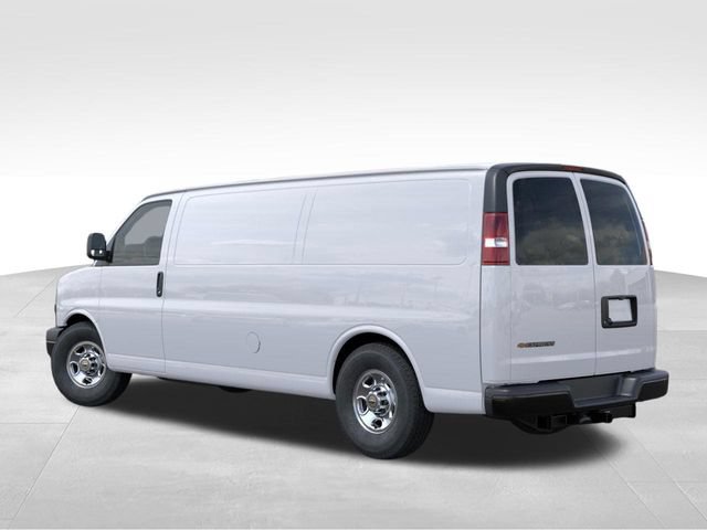 New 2026 Chevrolet Express 2500 Extended w/ Driver Convenience Package RWD image 3