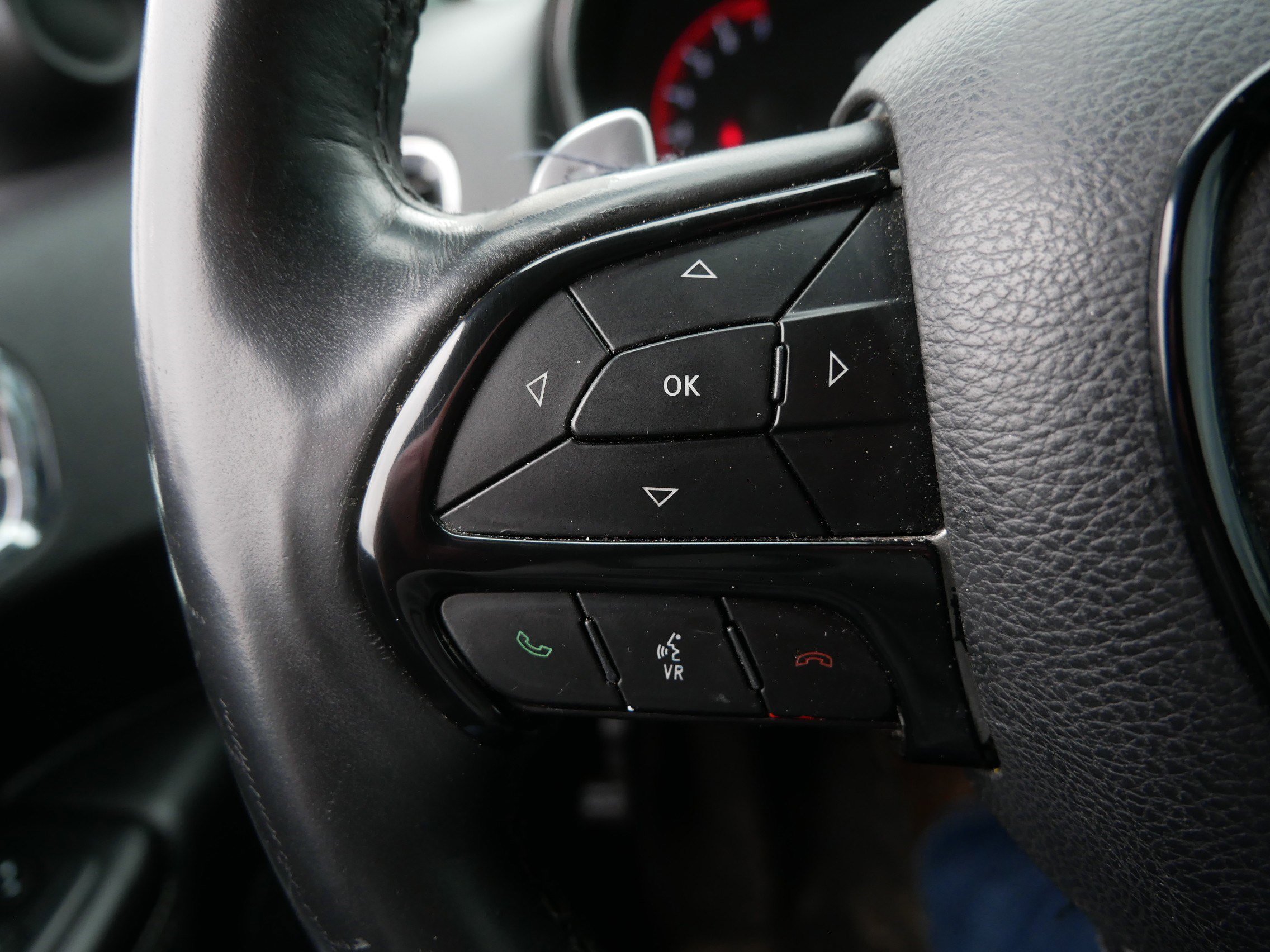 Used 2015 Dodge Durango SXT w/ Blacktop Package image 24