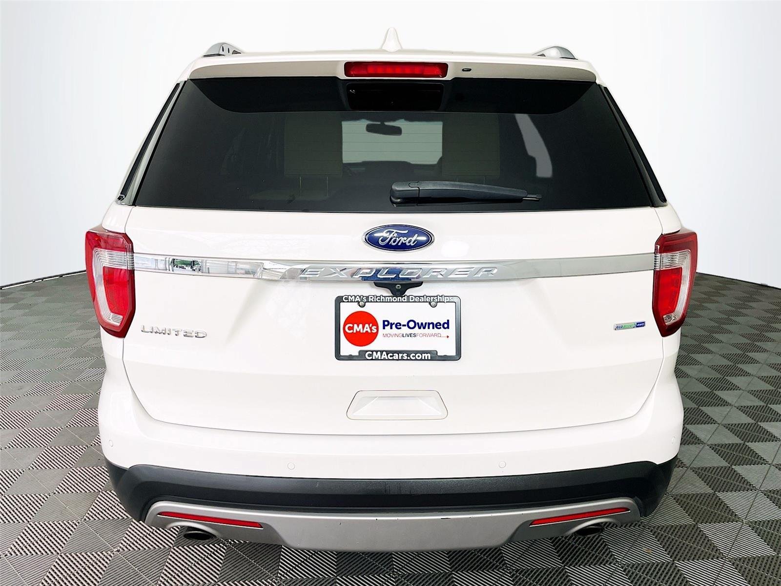 Used 2017 Ford Explorer Limited AWD/4WD image 7