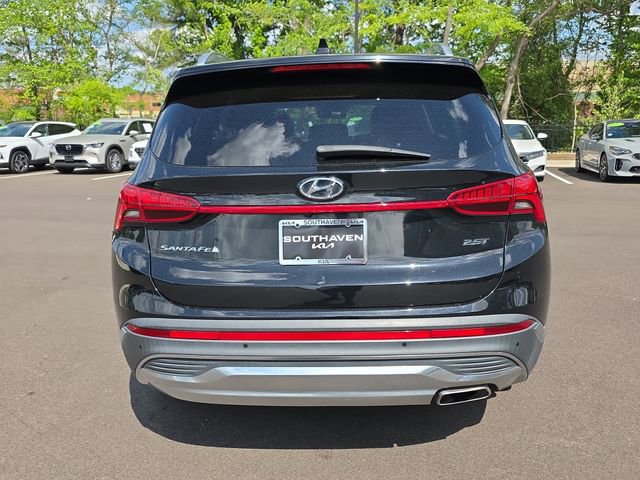 Used 2022 Hyundai Santa Fe Limited FWD image 4