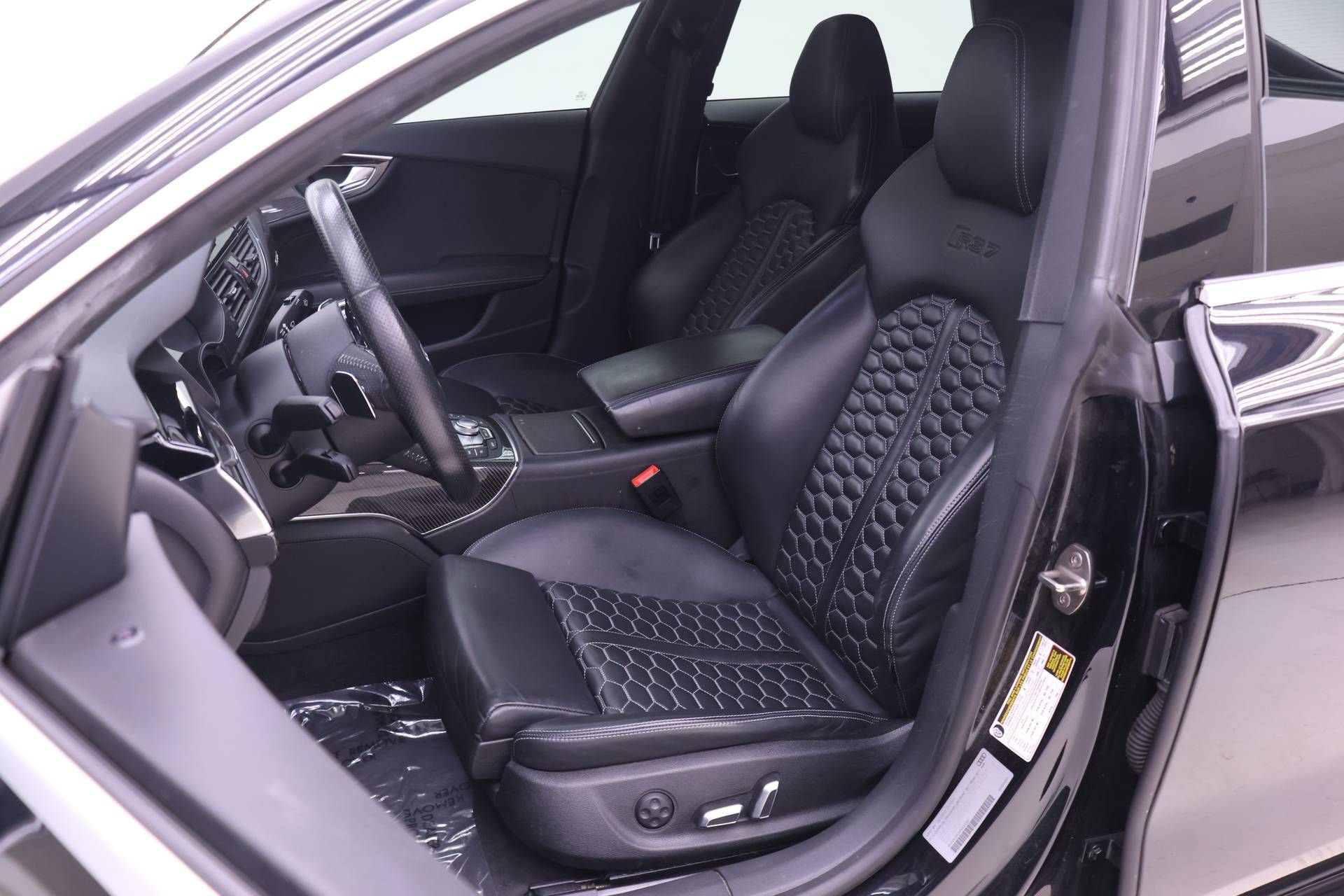 Used 2015 Audi RS 7 Prestige w/ Dynamic Package AWD/4WD image 7