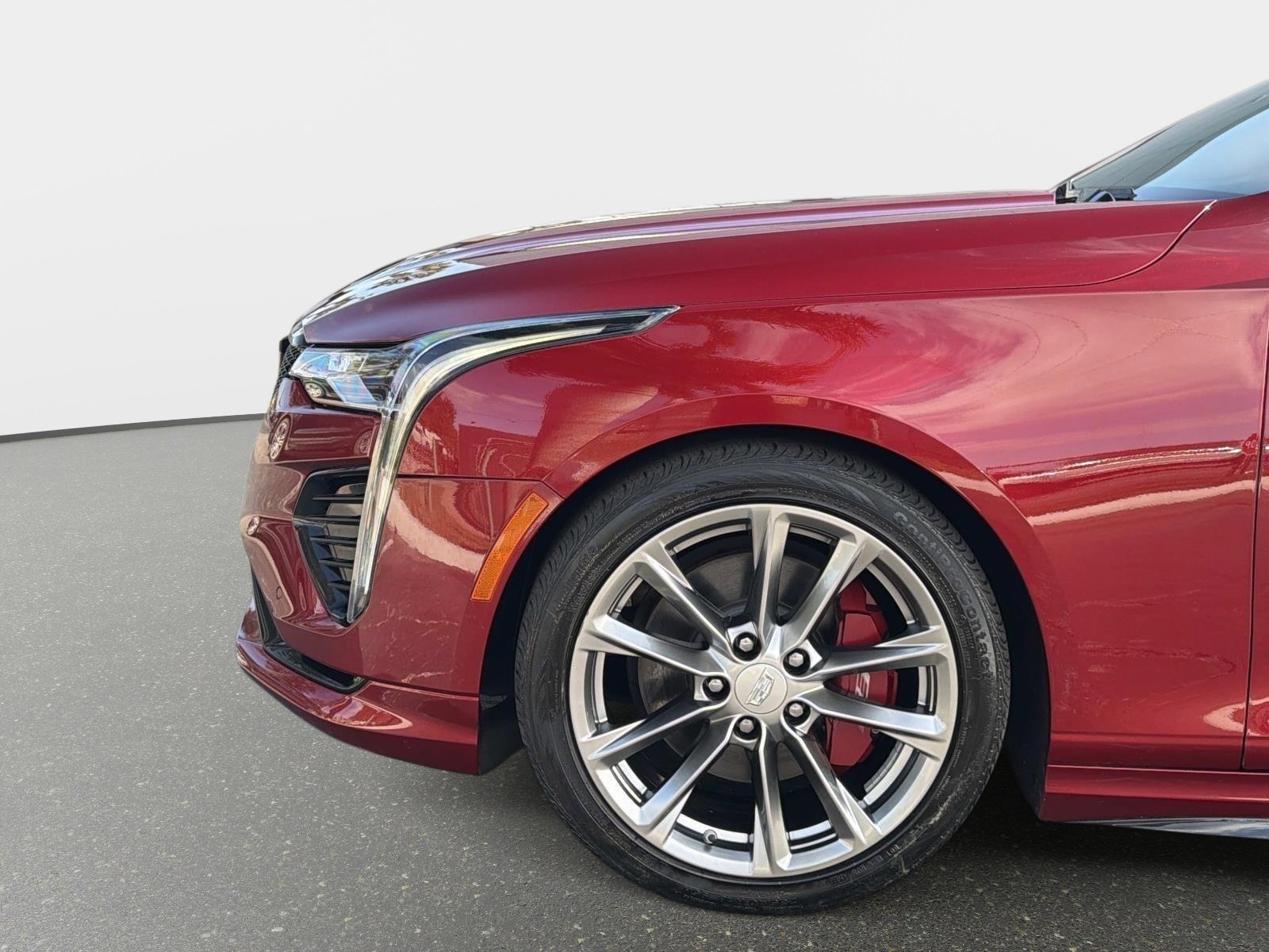 Used 2022 Cadillac CT4 V w/ Technology Package image 12