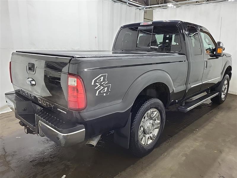 Used 2013 Ford F250 Lariat w/ Chrome Pkg image 5