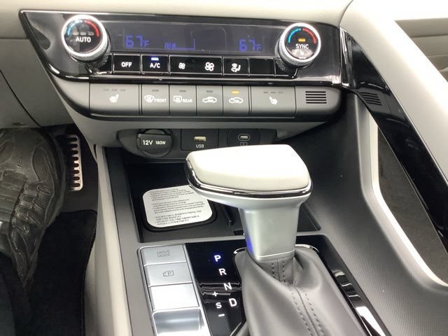 New 2026 Hyundai Elantra SEL Sport Premium FWD image 32