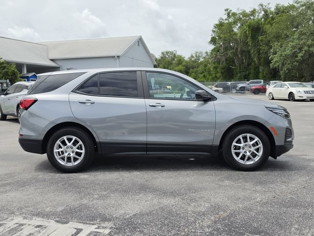 Used 2023 Chevrolet Equinox LS w/ LS Convenience Package FWD image 6
