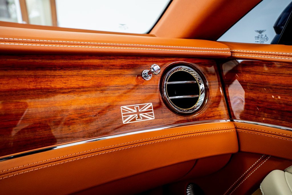 Used 2020 Bentley Continental GT image 58