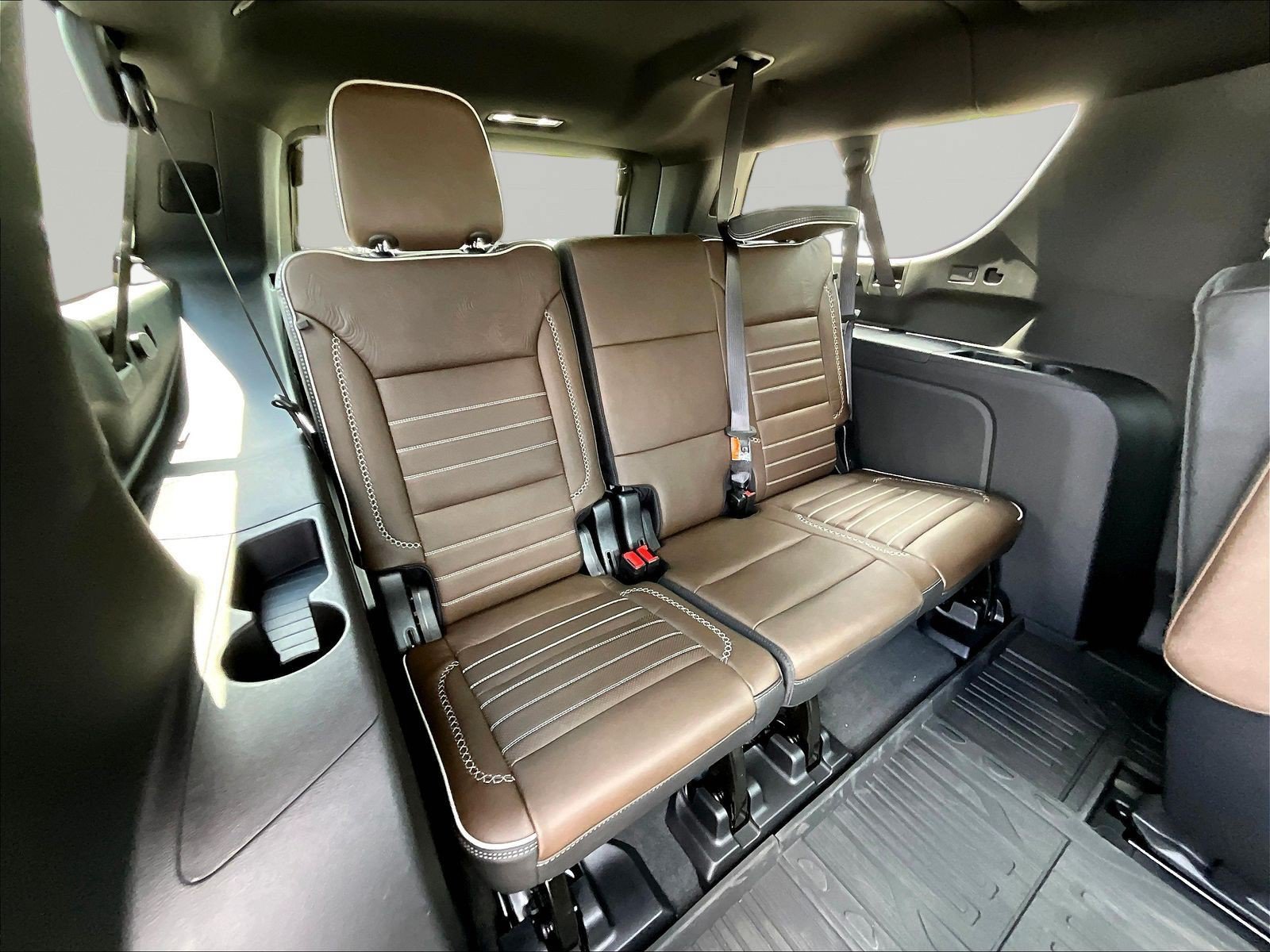 New 2026 GMC Yukon XL Denali Ultimate w/ LPO, Floor Liner Package AWD/4WD image 20