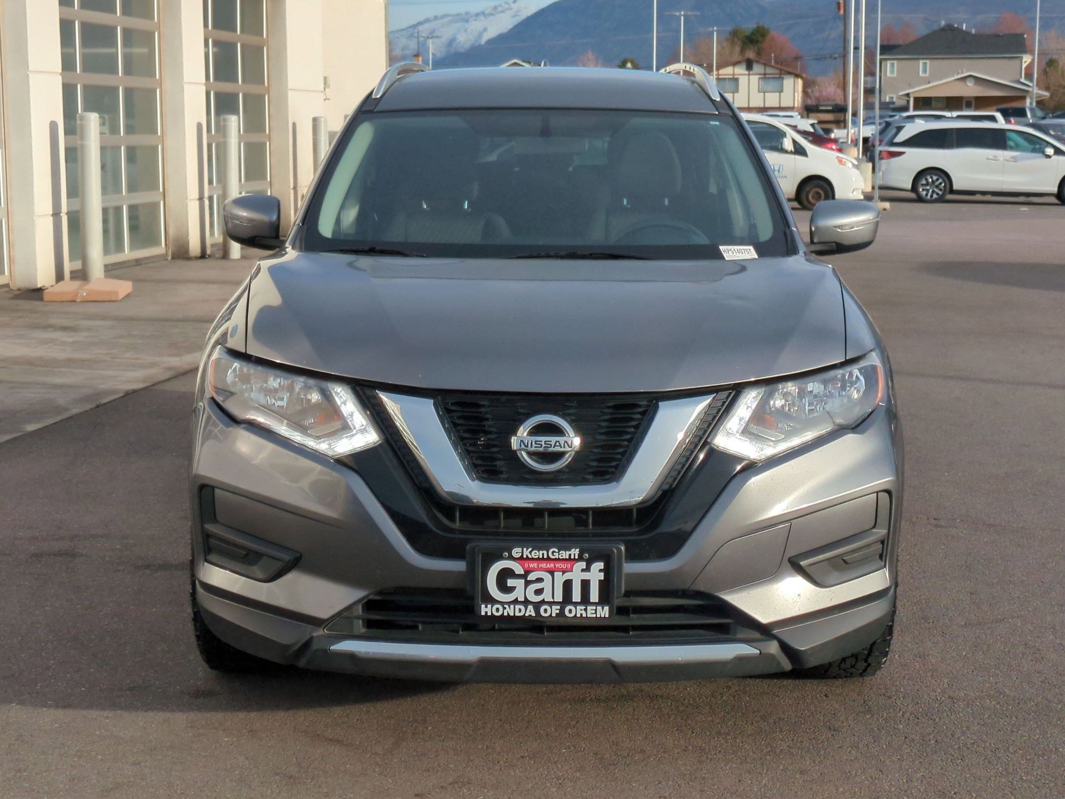 Used 2017 Nissan Rogue SV image 11