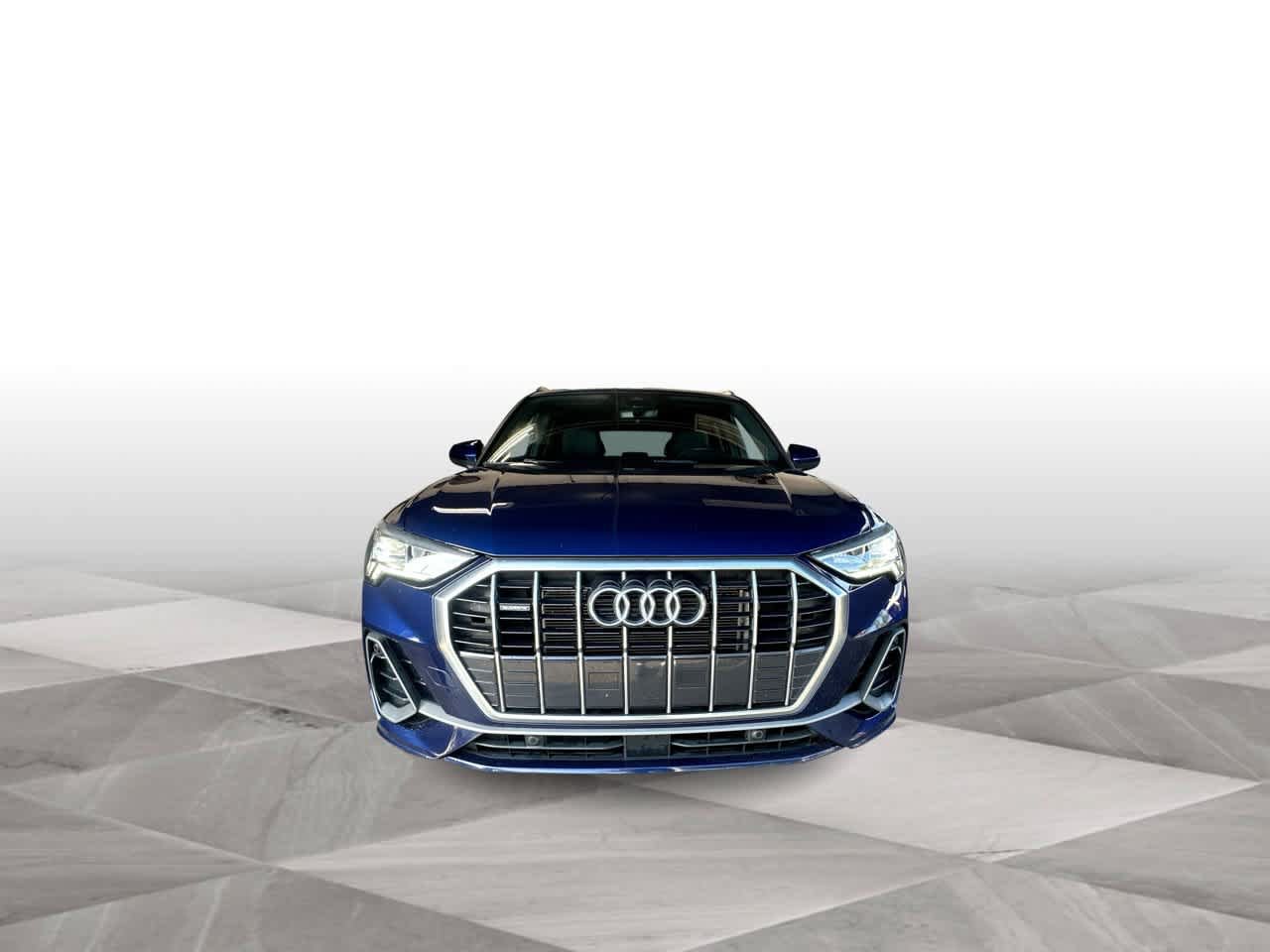 Used 2025 Audi Q3 2.0T Premium AWD/4WD image 3