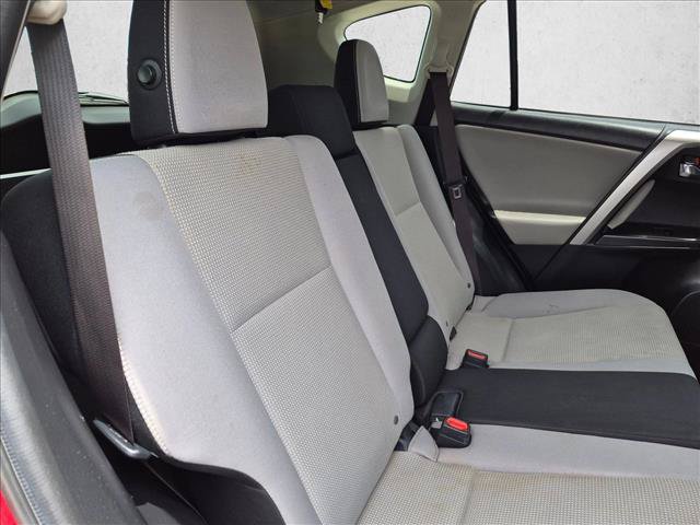 Used 2016 Toyota RAV4 XLE FWD image 18