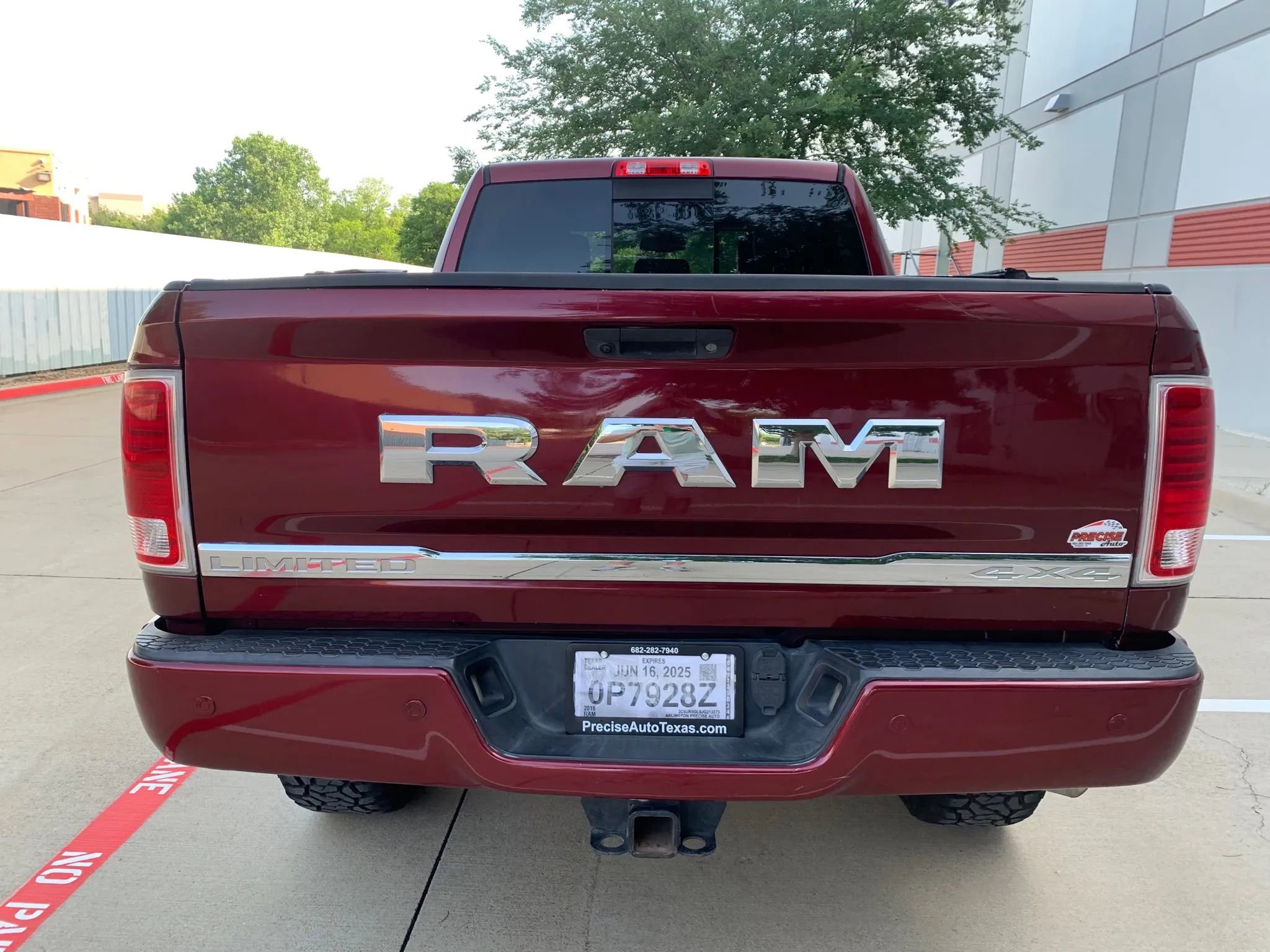 Used 2018 RAM 2500 Limited image 11