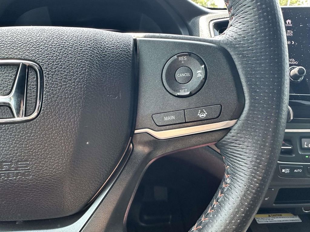 Certified 2022 Honda Pilot TrailSport image 15