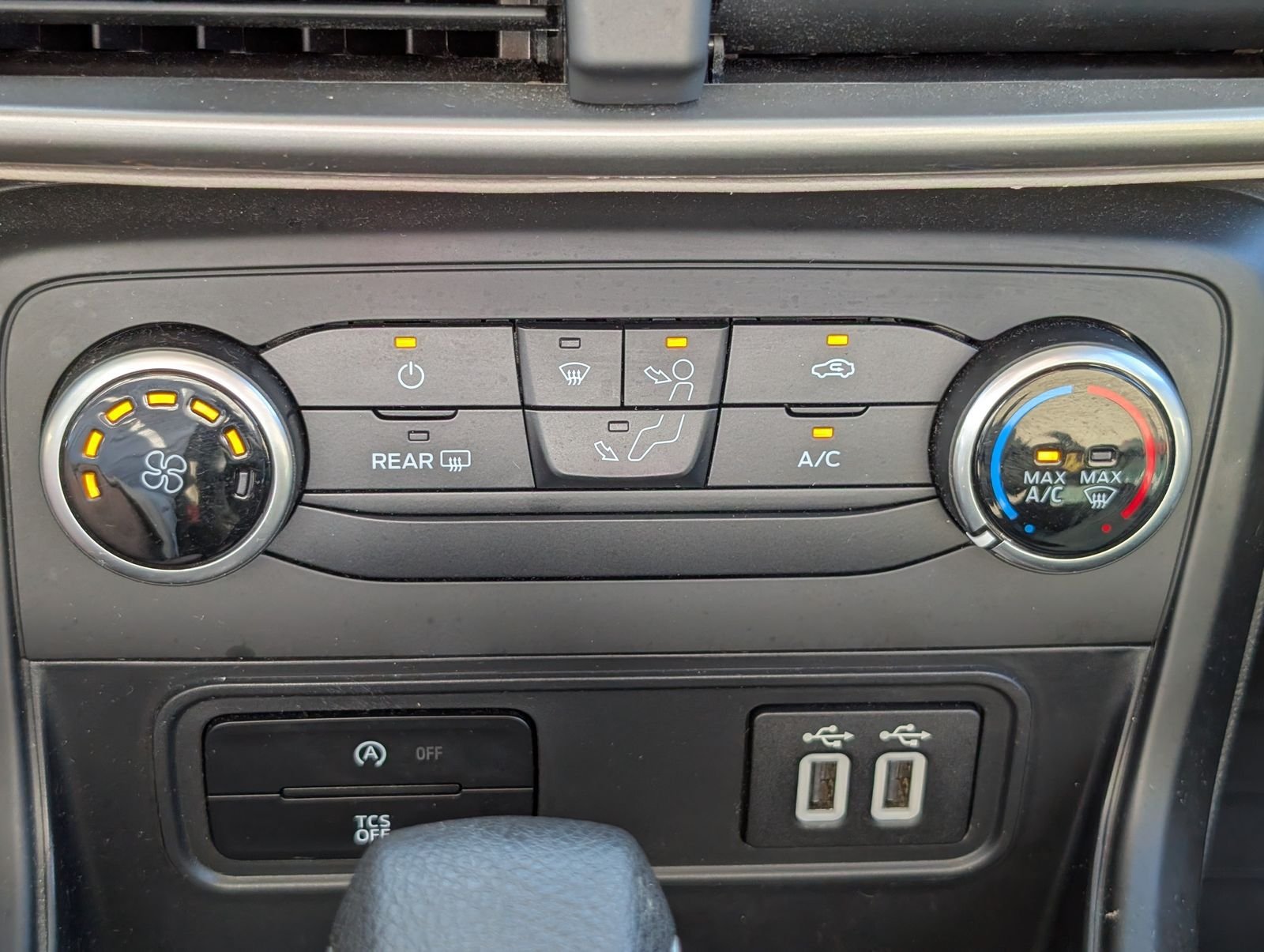 Used 2021 Ford EcoSport S FWD image 24
