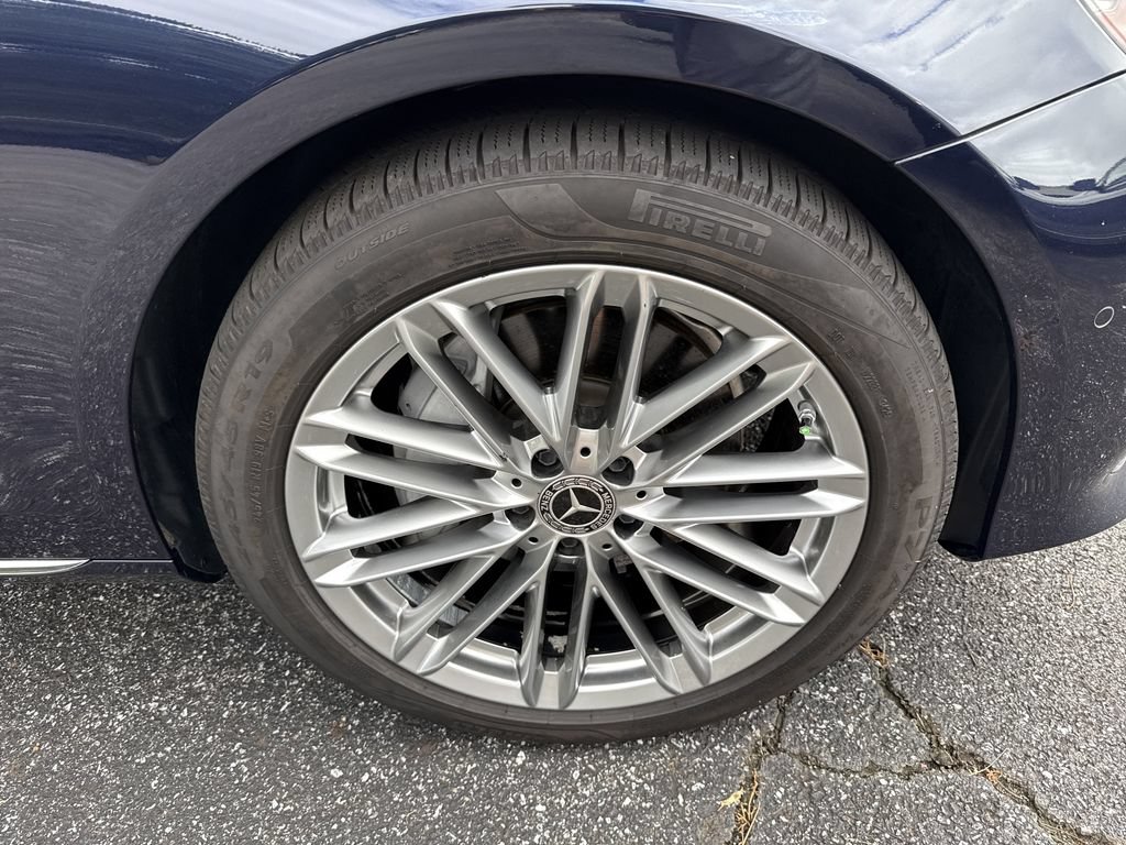 Used 2017 Mercedes-Benz E 300 image 12