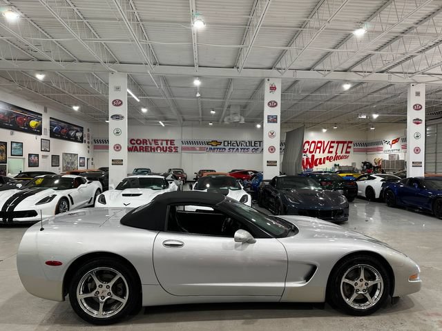 Used 2002 Chevrolet Corvette Convertible w/ Preferred Equipment Group2 RWD image 6
