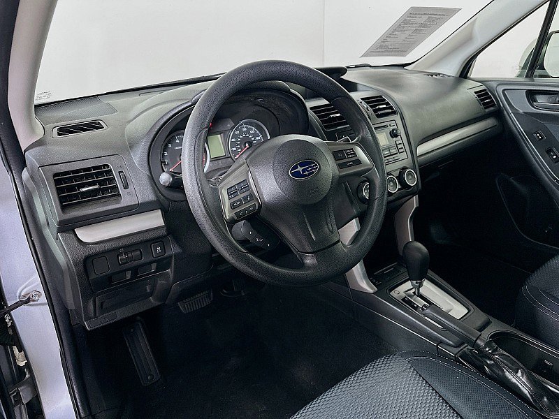 Used 2015 Subaru Forester 2.5i Premium w/ All-Weather Package AWD/4WD image 9